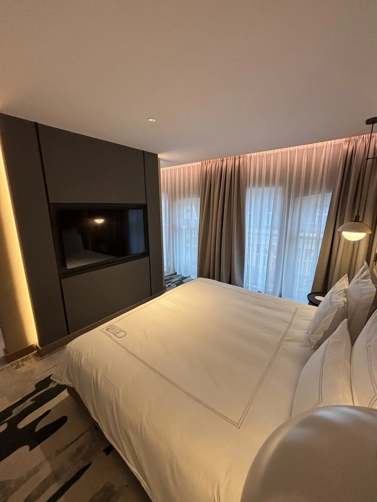 Swissôtel Atmosféra 3